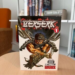3/$20 📚 Berserk Volume 1 Manga